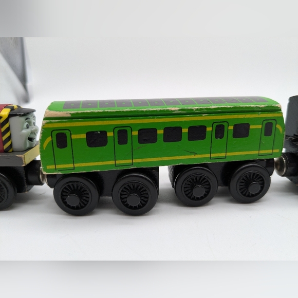 Thomas & Friends Wooden Railway Lot Set Train Daisy Salty Diesel Mavis Frank - Picture 12 of 16